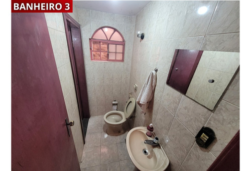Casa De 3 Quarto, Três Banheiros , 1 Suíte,4 Salas