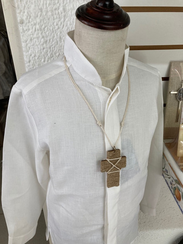 Collar Crucifijo Cristo Para Comunión O Confirmación 7.5cm Color Beige