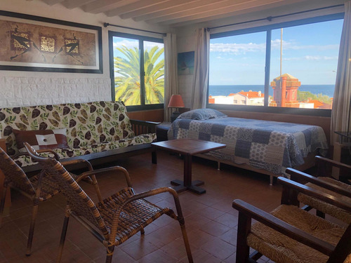 Imagen 13 de 15 de Hermosa Casa Con Barbacoa, Vista Al Mar A Una Cuadra Del Centro
