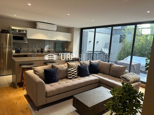 Spacious And Sophisticated Apartment For Sale