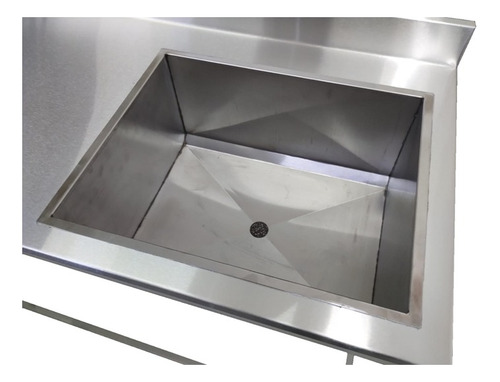 Imagen 2 de 3 de Mesada Acero Inoxidable 120x55cm C/ Bacha Derecha Y Zocalo