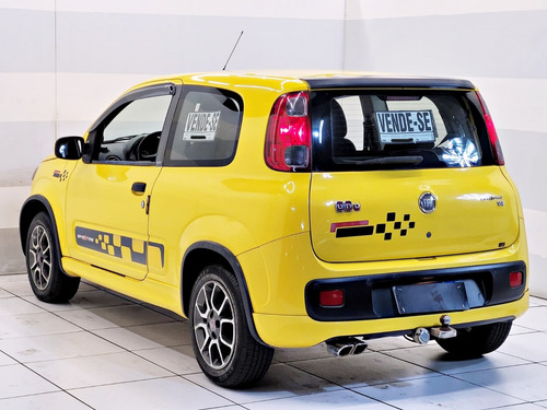 Fiat Uno 1.4 SPORTING 8V FLEX 2P MANUAL