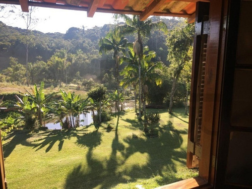 Imagem 1 de 14 de Fazenda Produtiva Com Aprox. 60 Mil Metros De Área Aberta, Cercada Por Mata Nativa E Belezas Naturais. Possuí 600 Pés De Amora Negra + 900 Frutíferas! - 176 - 69951742