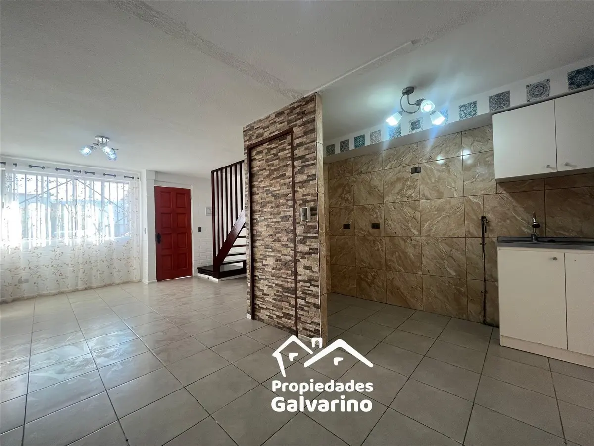 Imagen 2 de 23 de Casa En Arriendo De 2 Dorm. En Quilicura