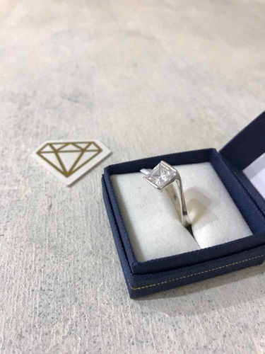 Anillo En Plata 925 Con Circonia Cuadrada. Varios Talles. Tj