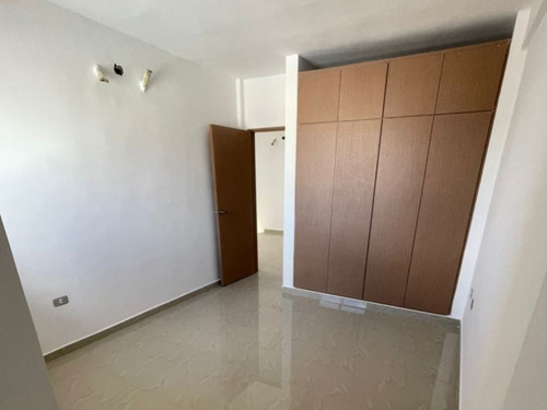 Imagen 8 de 15 de Casa En Venta - Residencias Villa Paris E - Av. Ribereña - Cabudare