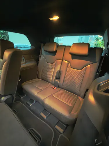 Jeep Commander 1.3 Overland Fwd At