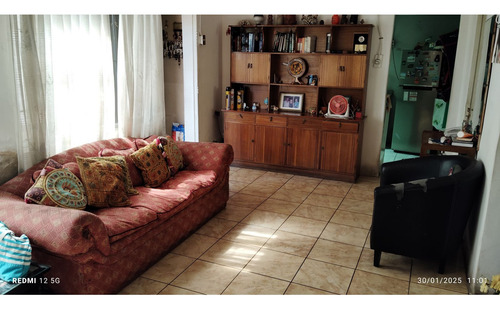 Se Vende Casa Con Excelente Ubicación Y Conectividad En Pedr