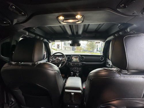 Jeep Wrangler 3.6 Unlimited Sahara 4x4 At