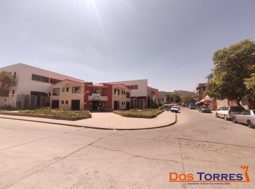 Imagen 7 de 12 de 92.500$us Casita Sencilla En Zona Muy Comercial De La Zona Sud