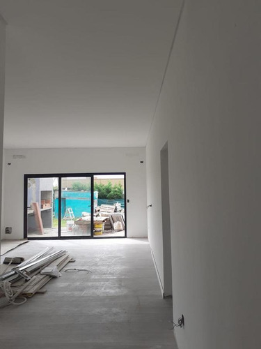 Imagen 17 de 21 de Susana Aravena Propiedades-excelente Casa En Venta En Pilar Del Este