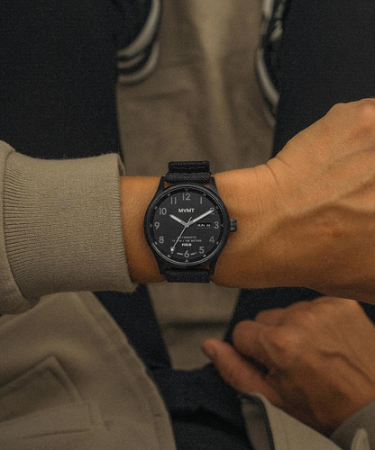Reloj Automático Para Hombre Mvmt Field (triple Negro)