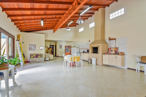 Imagem 7 de 15 de Casa - Jardim Das Américas - 563m² 100% Averbada, Com Todas As Peças Amplas, Segurança - Re61432003
