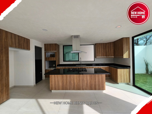 Casas En Venta En Metepec Cerca Del Parque Bicentenario Con 4 O 5 Recamaras