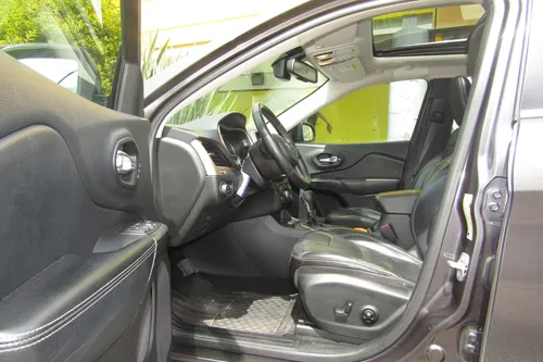 Jeep Cherokee 3.2 Limited