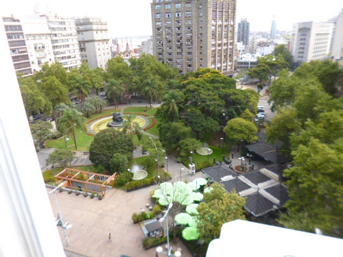 Excepcional Ubicacion En El Corazon De La Ciudad Frente A Plaza Del Entrevero