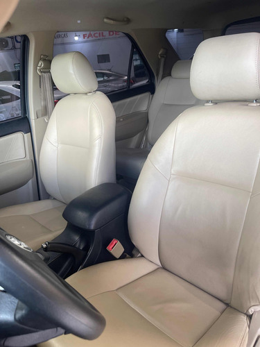 Toyota SW4 2.7 Sr 5l 4x2 Flex 5p