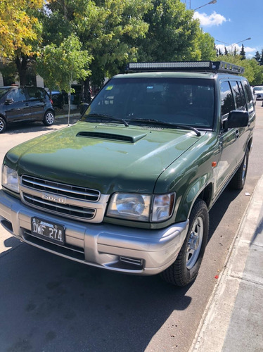Isuzu Trooper 2001 3.1 I Scout Wagon