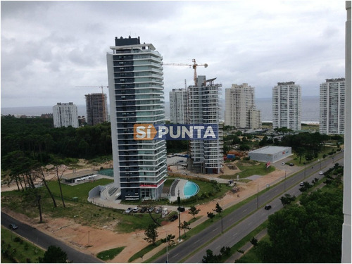 Imagen 11 de 30 de Apartamento En Brava, 2 Dormitorios Alquiler