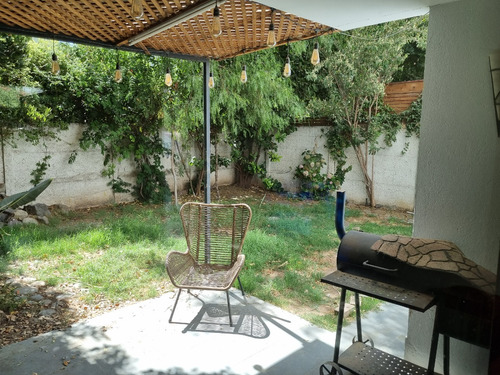 Casa En Pedro Fontova 3 Dormitorios 2 Baños