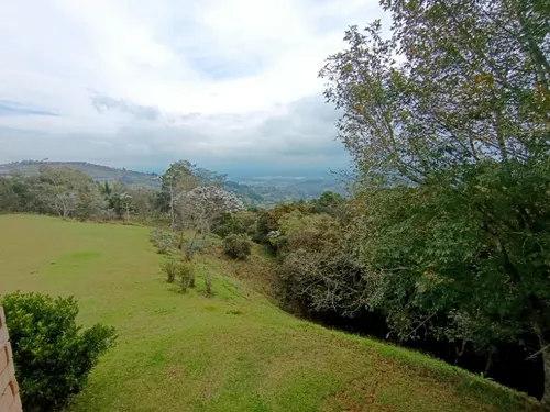 Finca En Arriendo Ubicada En Rionegro Sector Rotonda Sajonia (22136).