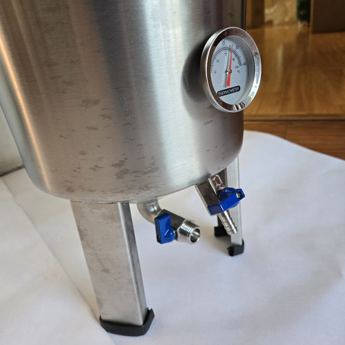 Fermentador Acero Cónico + Chiller Integrado 32 Litros