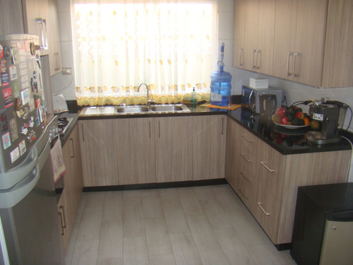 Linda Casa Excelente Estado De Mantencion Condominio 5d Y 3b