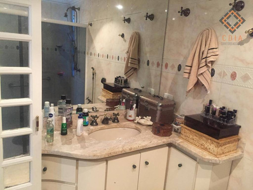 Apartamento De 3 Dormitórios Com Excelente Localização. - Ap53217