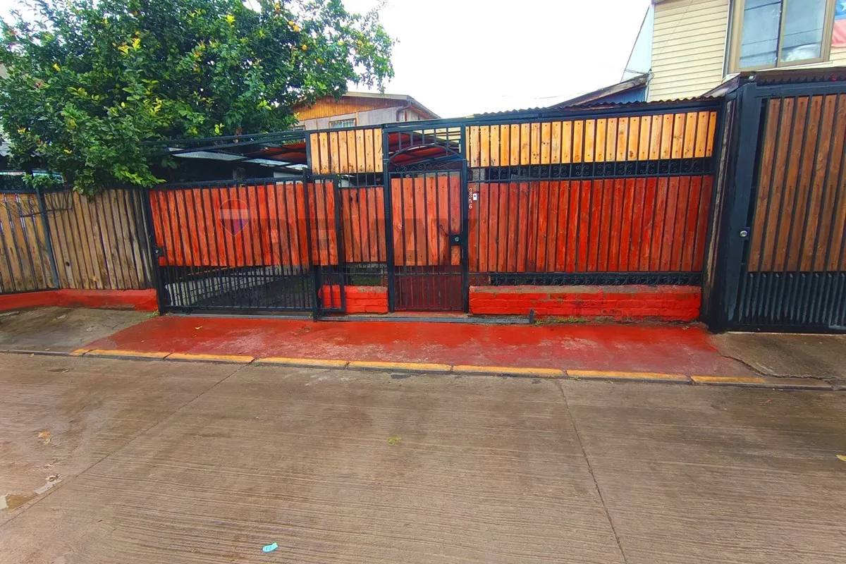 Imagen 2 de 27 de Acogedora Casa En Venta En Maipú