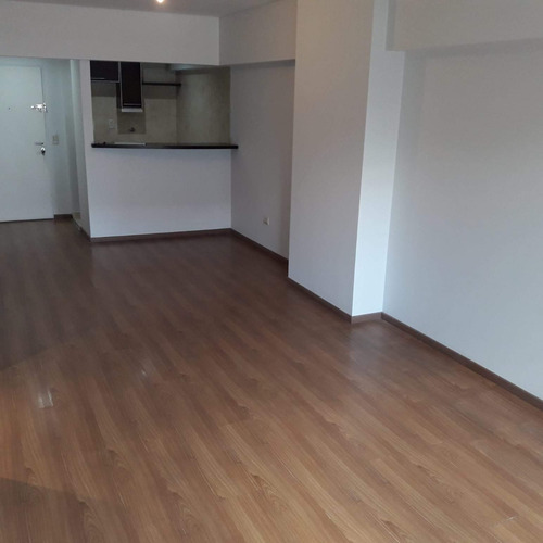 Dpto 2 Ambientes, Caballito.