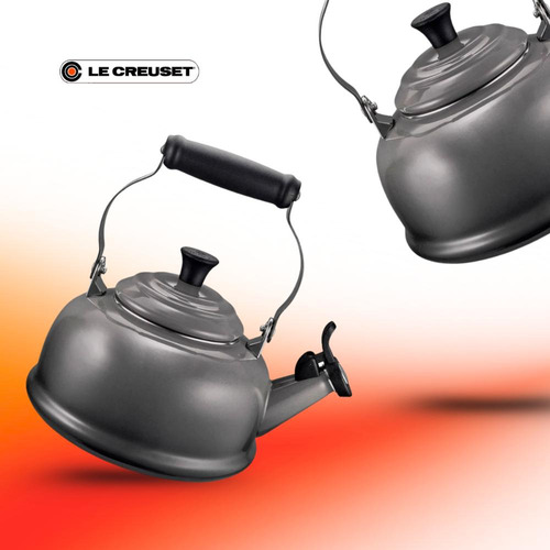 Chaleira Tradicional Com Apito Flint Le Creuset