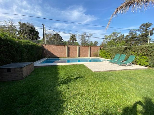Imagen 10 de 29 de Venta - Casa En Portal Del Sol - San Miguel