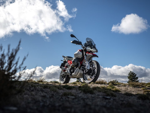 Moto Guzzi V85 Tt 2024 - Nuevo Lanzamiento