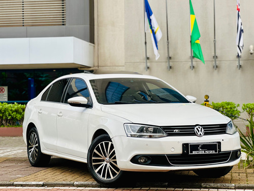 Volkswagen Jetta 2.0 Tsi Highline 4p