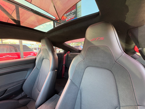 Porsche 911 Carrera Gts 2025