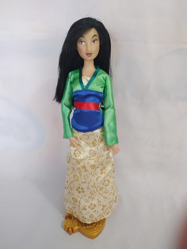 Mulan Classic Doll Disney Store 01