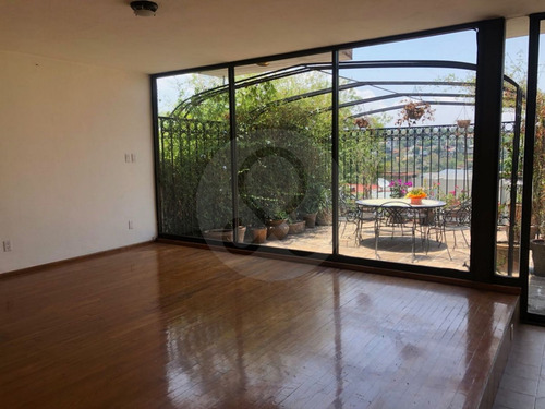 Casa En Venta En Lomas De Bezares