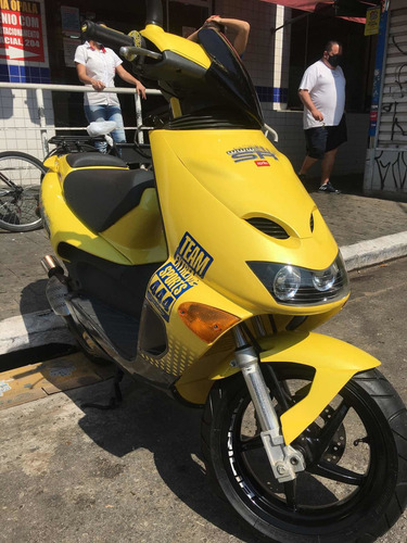 Imagem 7 de 14 de Aprilia Sr Www