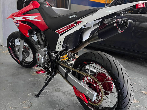 Imagen 3 de 6 de Honda Tornado 250