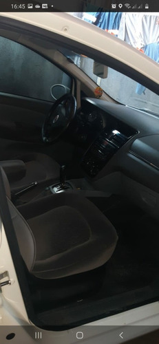 Fiat Linea 2011 1.8 16v Hlx Flex Dualogic 4p
