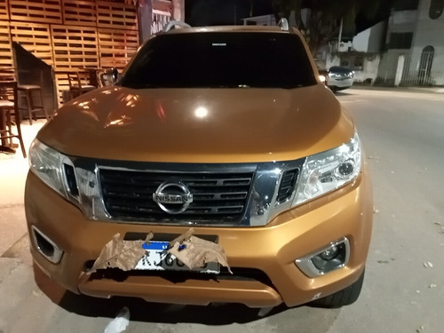 Imagem 3 de 10 de Nissan Frontier 2017 2.3 Le Cab. Dupla 4x4 Aut. 4p