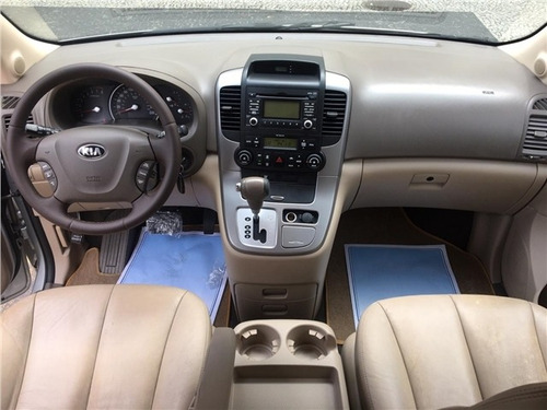 Kia Carnival 3.5 Ex V6 24v Gasolina 4p Automatico