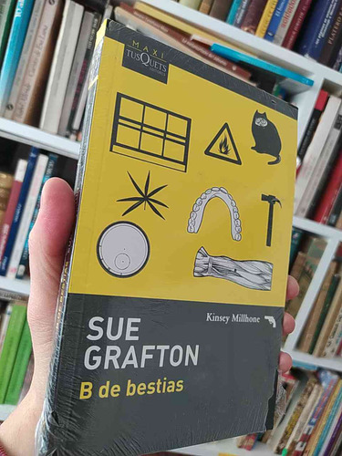 B De Bestias Kinsey Millhone Sue Grafton Ed. Maxitusquets