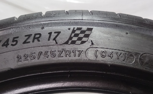 Neumatico Michelin Pilot Sport 4 225 45 Zr17 94y