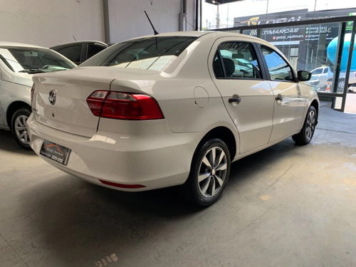Volkswagen Voyage 1.0 12V MPI TOTALFLEX 4P MANUAL