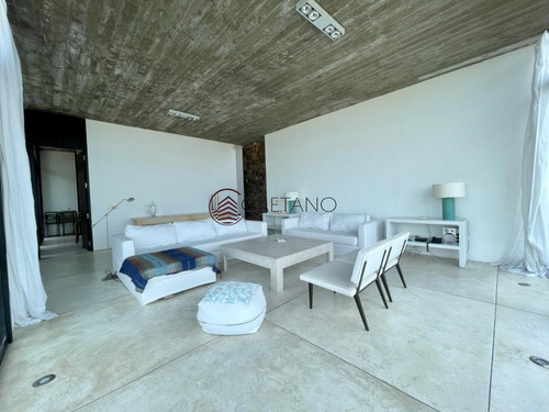 Imagen 3 de 21 de Hermosa Casa En Primera Linea !!!