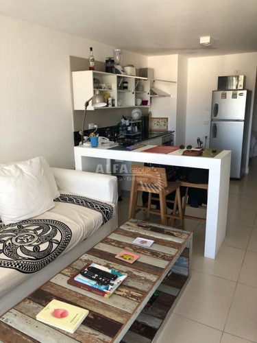 Imagen 4 de 19 de Muy Lindo Apto, 1 Dormitorio Y Medio
