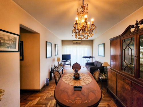 Imagen 2 de 27 de Venta De Departamento En Flores
