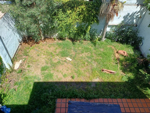 Casa Espaciosa En Victoria Con Cocina Nueva Y Techos De Doble Altura