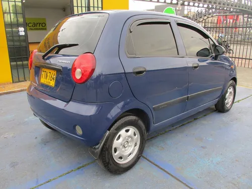 Chevrolet Spark GO 1.0 MT AA